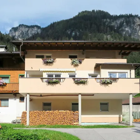Apartmán Holaus By Interhome Mayrhofen